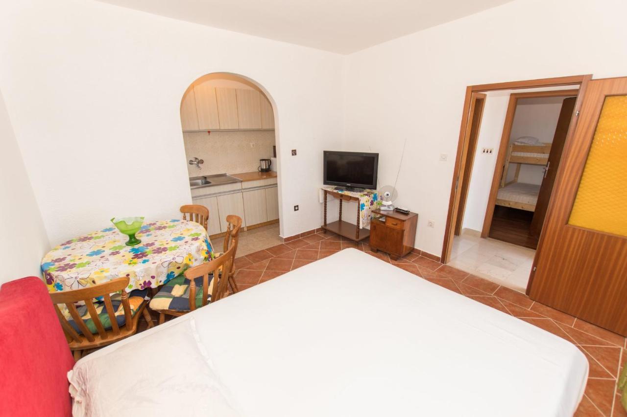 ברלה Near The Beach Apartments Jagodia מראה חיצוני תמונה