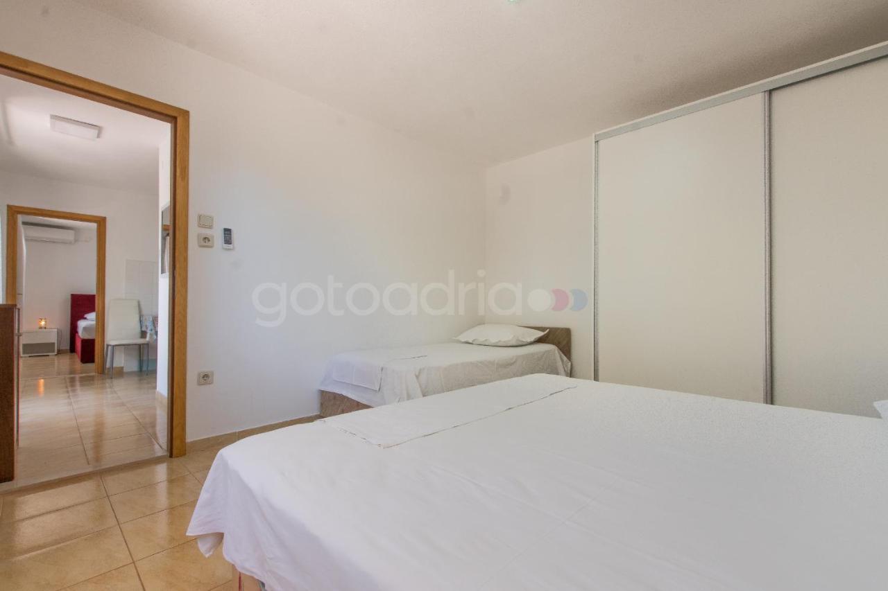 ברלה Near The Beach Apartments Jagodia מראה חיצוני תמונה